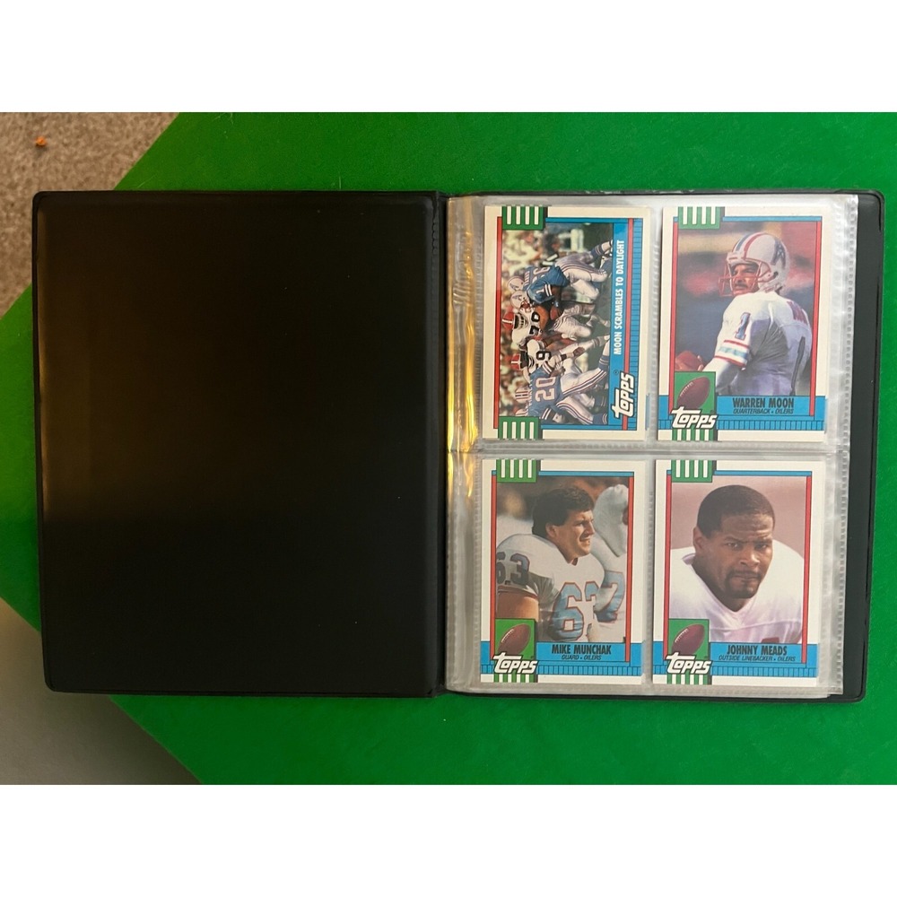 Houston Oilers 1990 Topps Team Set with 40 card collector album.